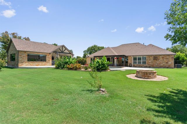152 Whitney Woods CIR, Georgetown, TX 78633