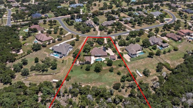 152 Whitney Woods CIR, Georgetown, TX 78633