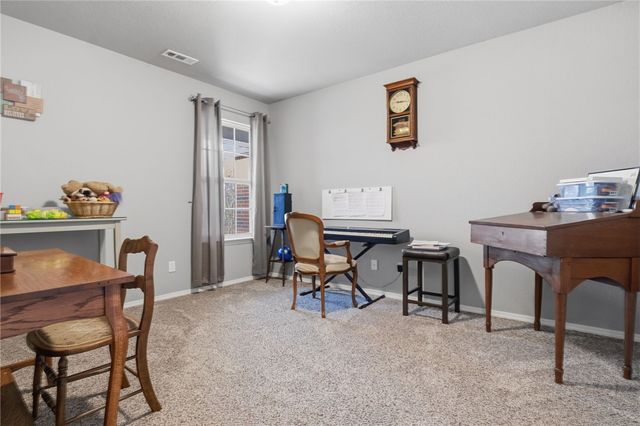 3 Roddam Lane, Bella Vista, AR 72715