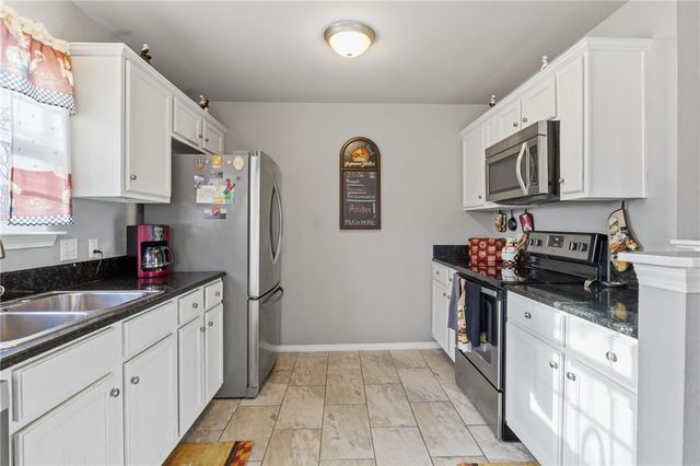 3 Roddam Lane, Bella Vista, AR 72715