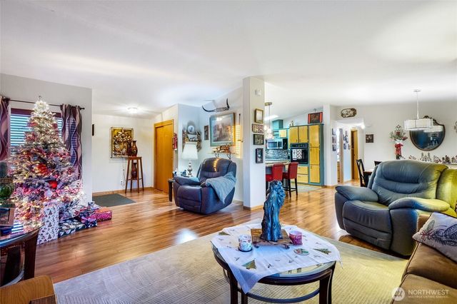 10693 SE Handicap Drive, Warden, WA 98857