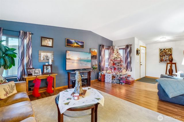 10693 SE Handicap Drive, Warden, WA 98857