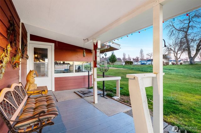 10693 SE Handicap Drive, Warden, WA 98857