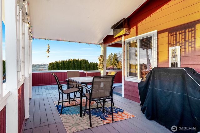 10693 SE Handicap Drive, Warden, WA 98857