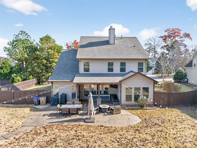 748 Hawkins Creek Drive, Jefferson, GA 30549