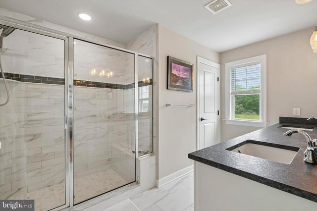 17 FINLEY CT, Lansdale, PA 19446