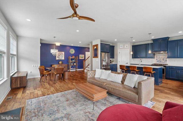 17 FINLEY CT, Lansdale, PA 19446