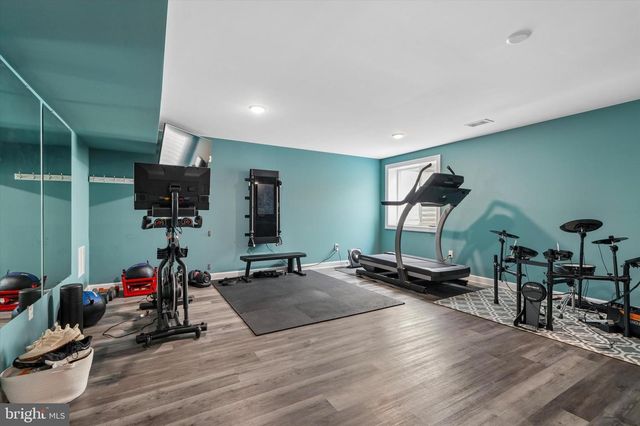 17 FINLEY CT, Lansdale, PA 19446