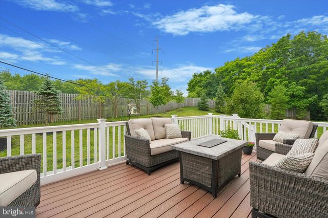 17 FINLEY CT, Lansdale, PA 19446