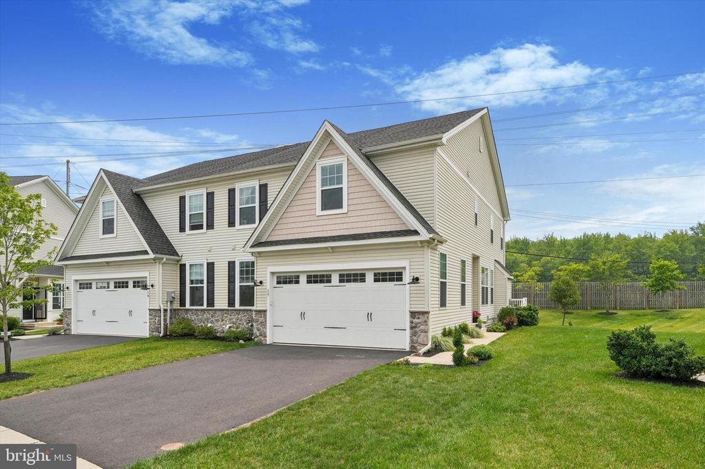 17 FINLEY CT, Lansdale, PA 19446