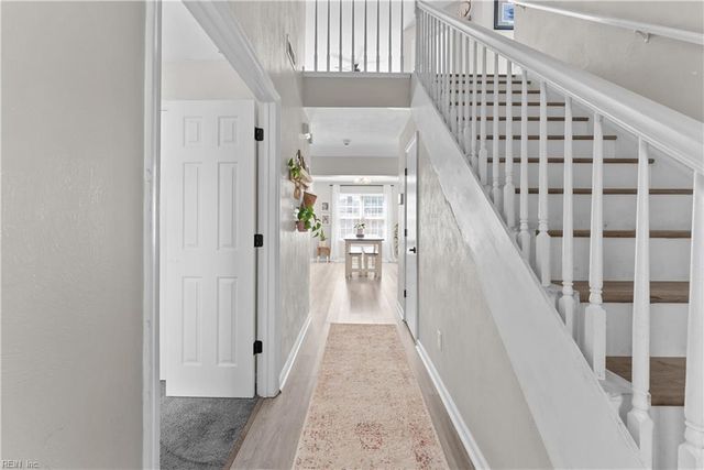 61 Centre Port CIR, Portsmouth, VA 23703