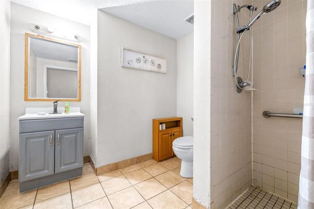 14430 10TH STREET, Dade City, FL 33523