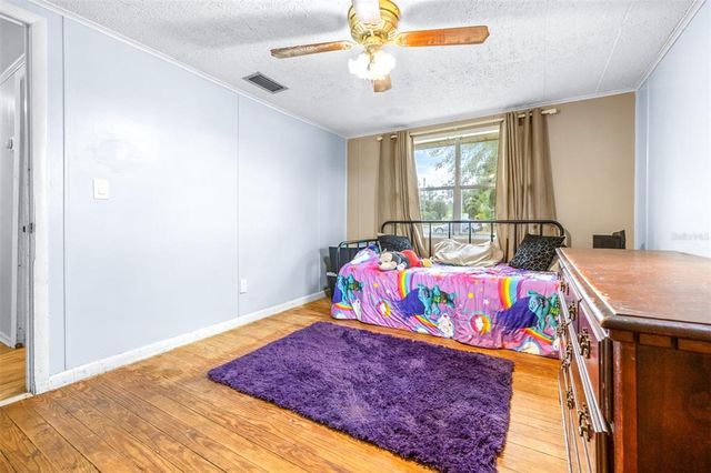 14430 10TH STREET, Dade City, FL 33523