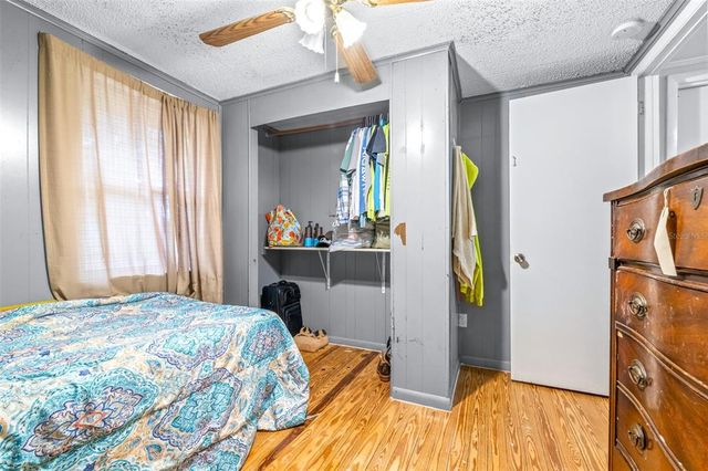 14430 10TH STREET, Dade City, FL 33523