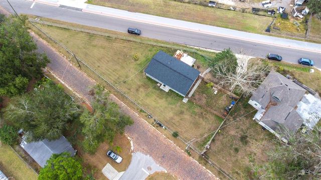 14430 10TH STREET, Dade City, FL 33523