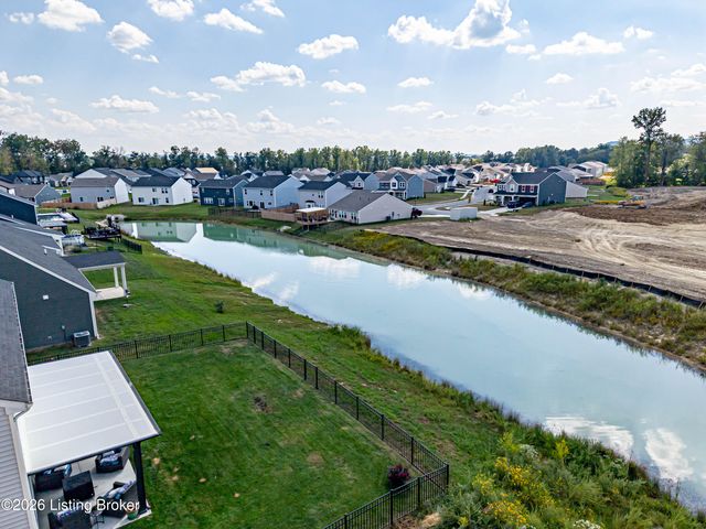 215 Stargaze Dr, Shepherdsville, KY 40165