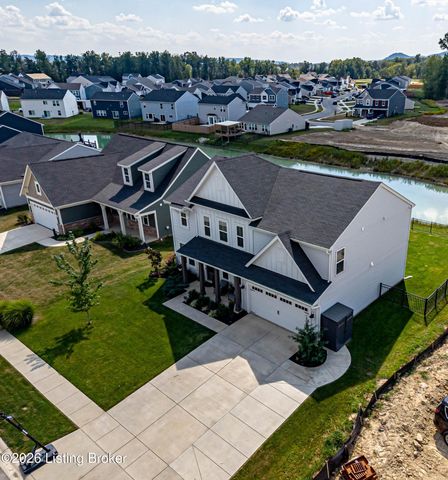 215 Stargaze Dr, Shepherdsville, KY 40165