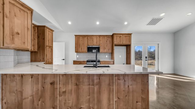 2501 Cowley Road, Whitt, TX 76486