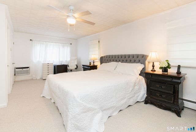 10 Blackberry Lane, Norwalk, CT 06850