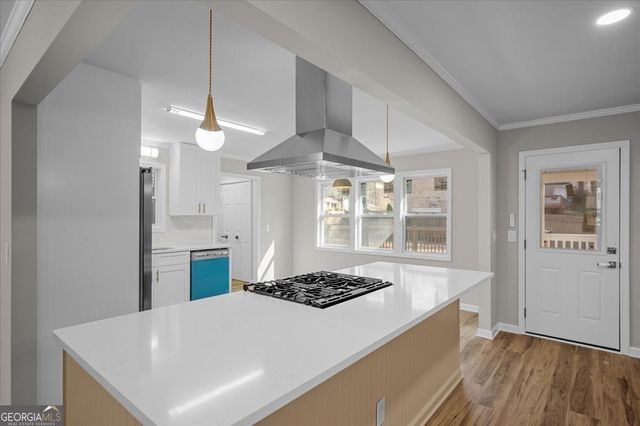 4525 Creekwood Circle NW, Kennesaw, GA 30152