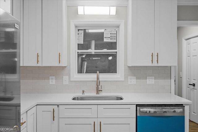 4525 Creekwood Circle NW, Kennesaw, GA 30152