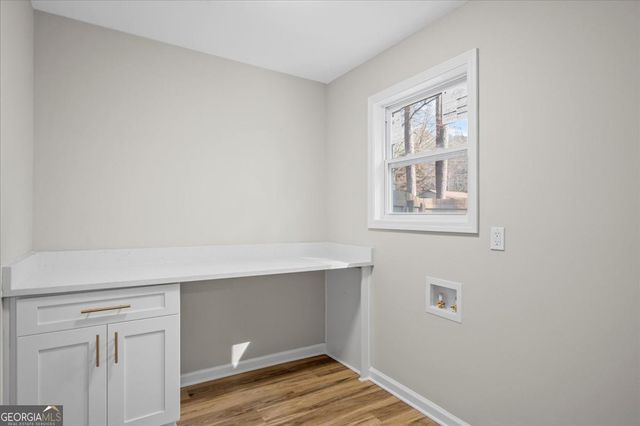 4525 Creekwood Circle NW, Kennesaw, GA 30152