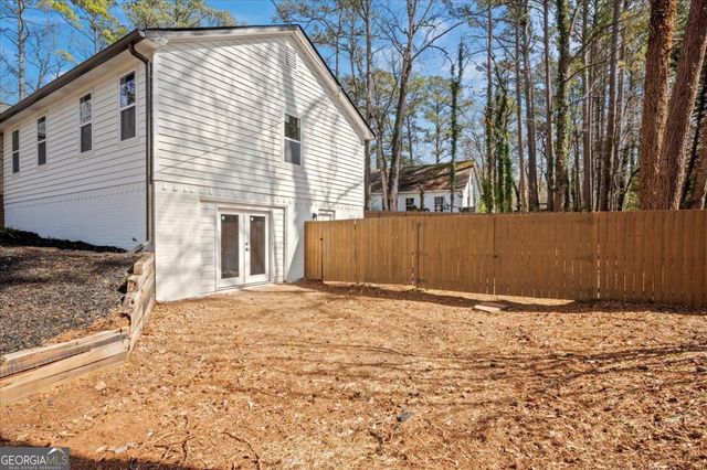 4525 Creekwood Circle NW, Kennesaw, GA 30152