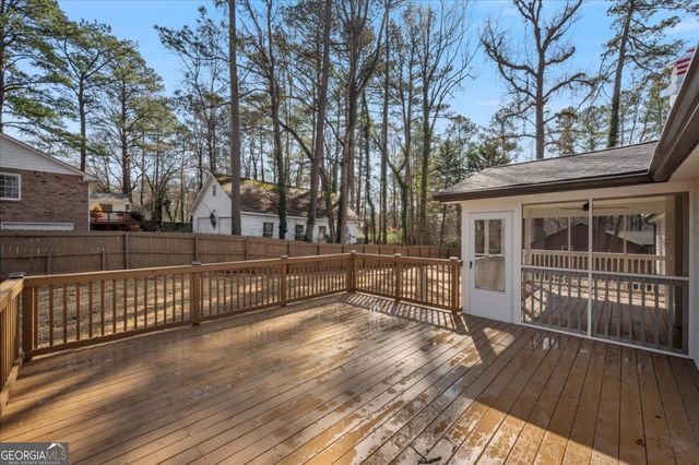 4525 Creekwood Circle NW, Kennesaw, GA 30152