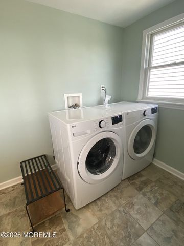 245 24th Avenue, Seaside Park, NJ 08752