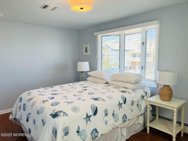 245 24th Avenue, Seaside Park, NJ 08752