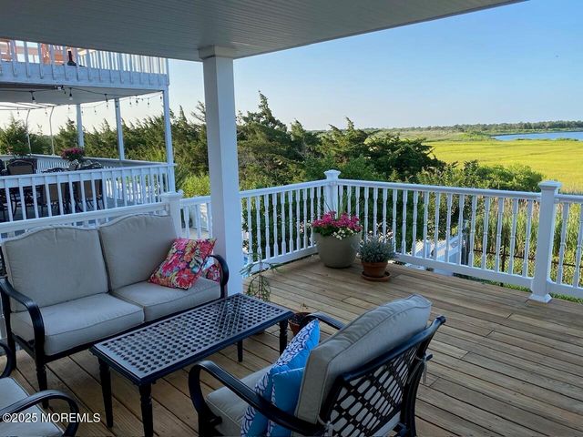 245 24th Avenue, Seaside Park, NJ 08752