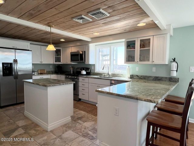 245 24th Avenue, Seaside Park, NJ 08752