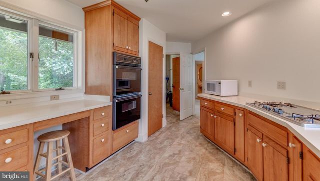 43816 RASPBERRY LN, Hollywood, MD 20636