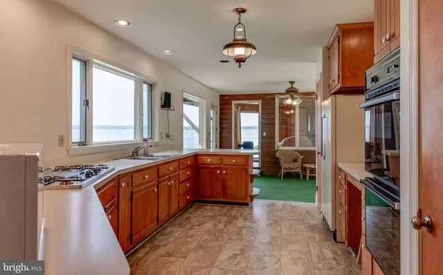 43816 RASPBERRY LN, Hollywood, MD 20636