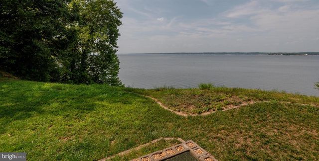 43816 RASPBERRY LN, Hollywood, MD 20636