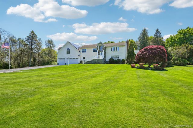 1 Green Tree Road, Yorktown Heights, NY 10598