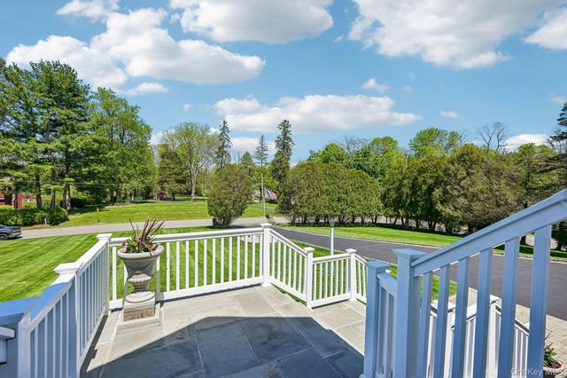 1 Green Tree Road, Yorktown Heights, NY 10598