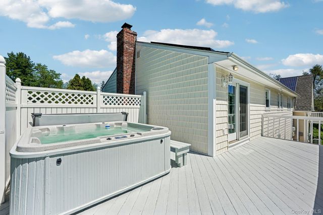 1 Green Tree Road, Yorktown Heights, NY 10598