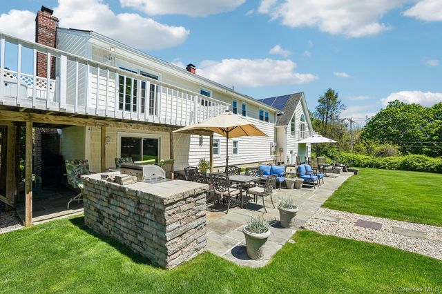 1 Green Tree Road, Yorktown Heights, NY 10598