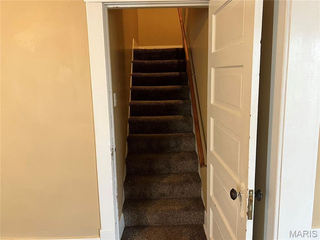 523 E Tremont Street, Hillsboro, IL 62049