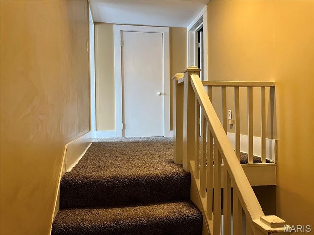 523 E Tremont Street, Hillsboro, IL 62049