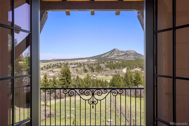 2869 Valley Park Drive, Larkspur, CO 80118