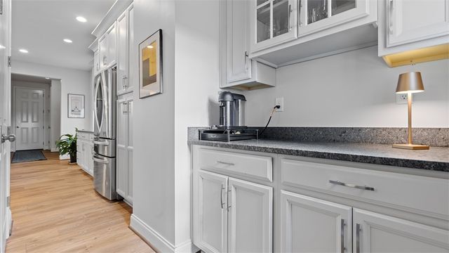 504 Beneficial Dr, Cranberry Twp, PA 16066