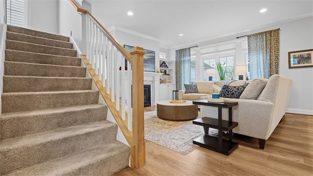 504 Beneficial Dr, Cranberry Twp, PA 16066