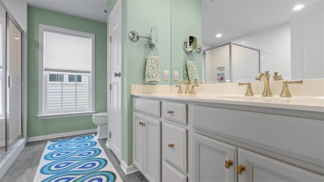 504 Beneficial Dr, Cranberry Twp, PA 16066