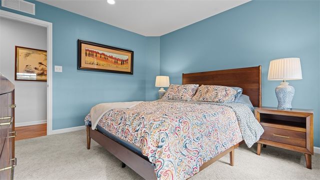 504 Beneficial Dr, Cranberry Twp, PA 16066