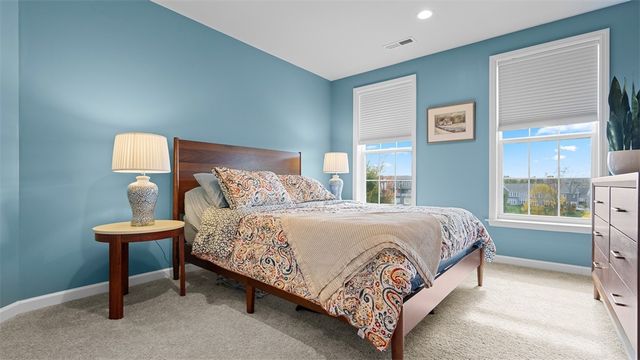 504 Beneficial Dr, Cranberry Twp, PA 16066