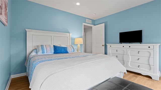 504 Beneficial Dr, Cranberry Twp, PA 16066