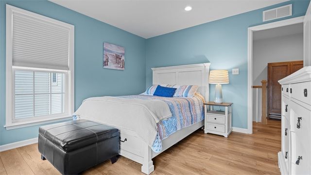 504 Beneficial Dr, Cranberry Twp, PA 16066