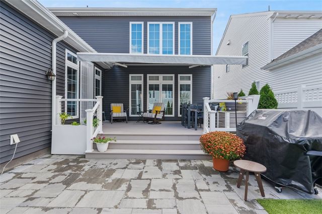 504 Beneficial Dr, Cranberry Twp, PA 16066